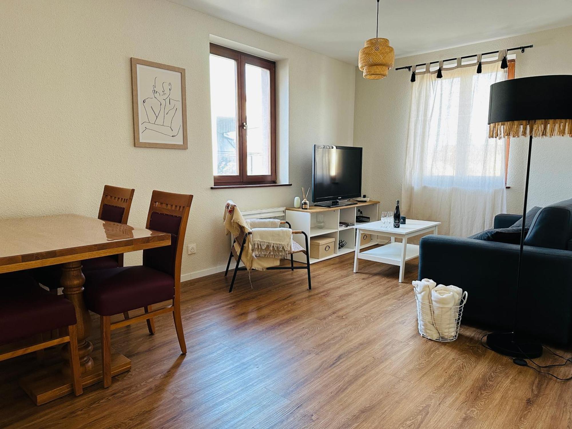 Charmant Appartement 2 Pieces Ostheim Eksteriør billede